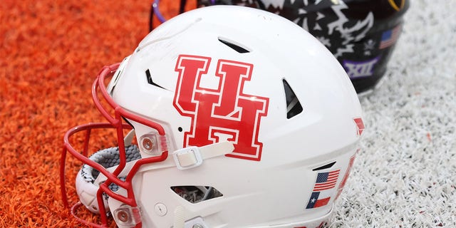 A Houston Cougars helmet at the Senior Bowl