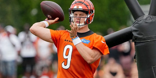 Joe Burrow during training camp