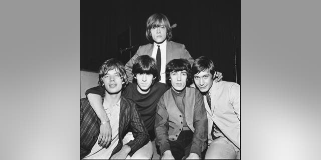A group portrait of the rolling stones in 1964