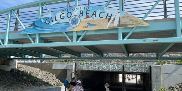 Gilgo beach entrance