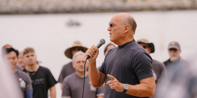 Pastor Greg Laurie/Harvest Ministries