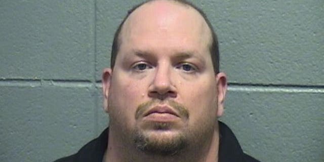 Chicago sex offender pleads guilty to child porn possession, sentenced to 15  years: police | Fox News