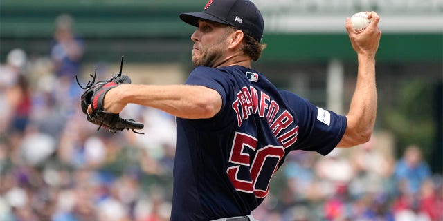 Kutter Crawford throws pitch