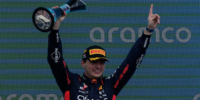 Max Verstappen festeggia