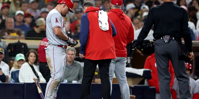 Mike Trout gets checked out