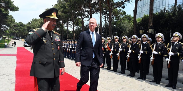 Israels Verteidigungsminister Yoav Gallant besucht Baku