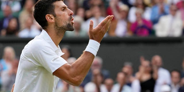 Novak Djokovic blows a kiss