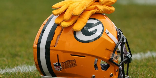A Packers helmet