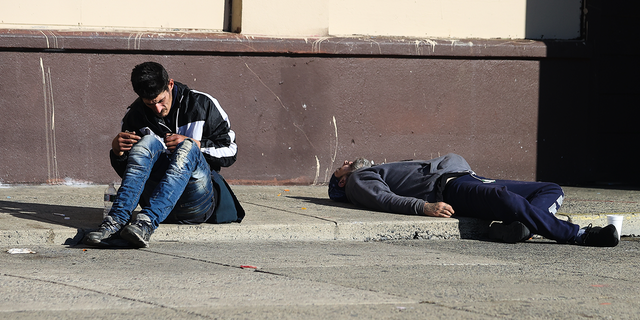 People on drugs in Kensington, Philadelphia