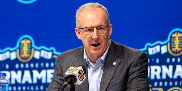 Greg Sankey speaking to public