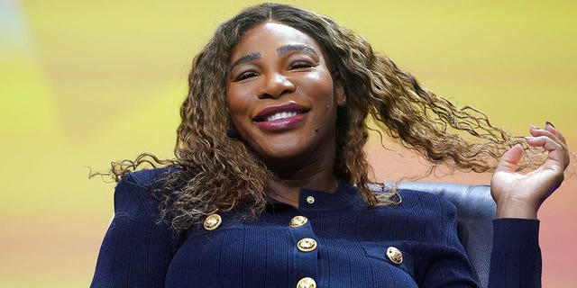 Serena Williams at a trade show