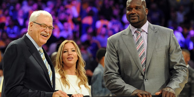 La maglia di Shaquille ONeals Lakers è stata ritirata