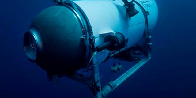 Foto eines implodierenden U-Bootes