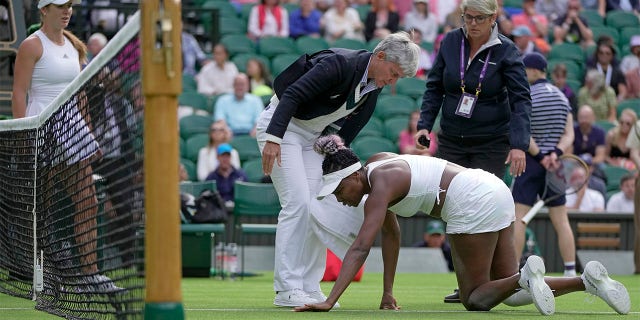 Officials assist Venus Williams