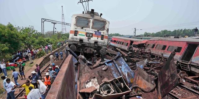 تحطم قطار الهند