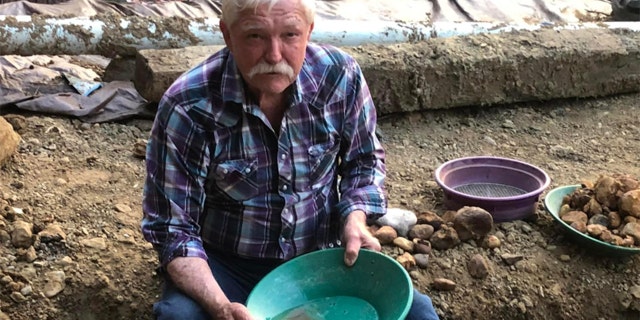 dakota fred hurt mining
