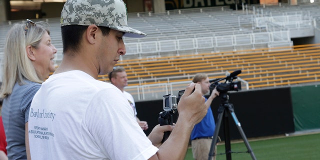 filming world record attempt
