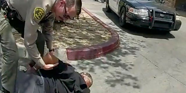 Deputies make arrests