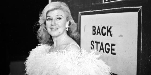 Ginger Rogers entre bastidores en Broadway