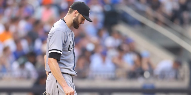 Lucas Giolito upset