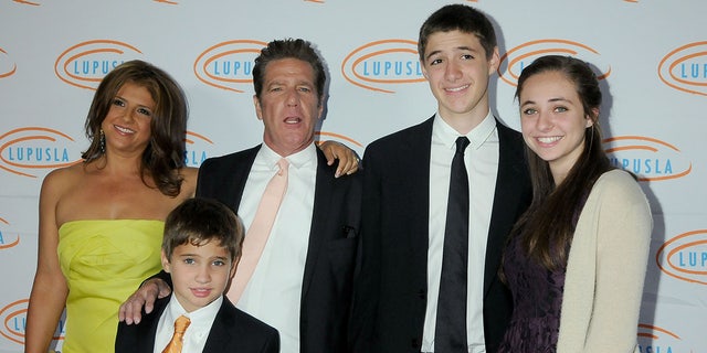 Glenn Frey with his family at an event for Lupus