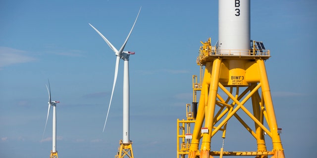 Offshore wind turbines