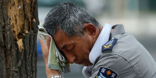security guard sweating in China