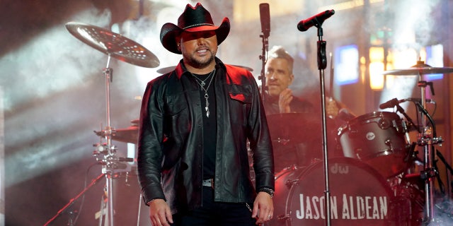 a photo of Jason Aldean in Nashville