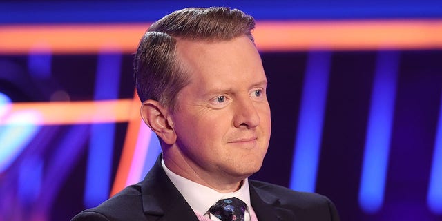 A photo of Ken Jennings on game show "The Chase