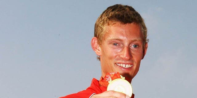 Martin Kirketerp con medaglia d'oro