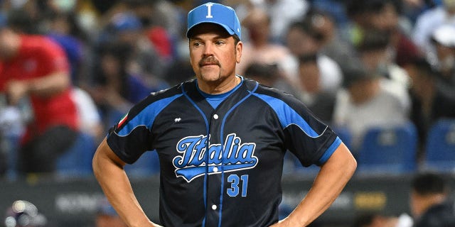 Mike Piazza prima della partita WBC