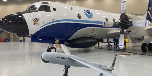 NOAA uçağı