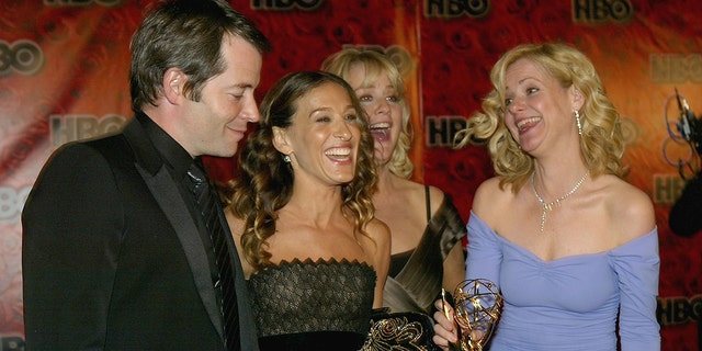 Matthew Broderick, Sarah Jessica Parker, Mary and Bonnie Hunt at the 2004 Emmy Party