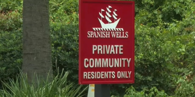 Spanish Wells neighborhood sign
