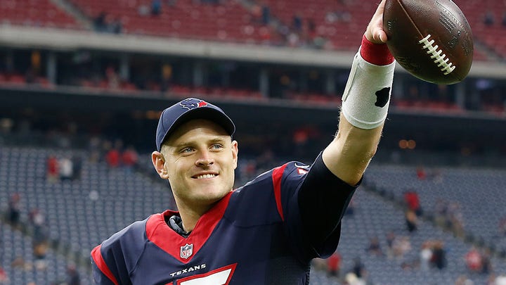 Florida officers seen responding to Ryan Mallett apparent drowning death in bodycam video