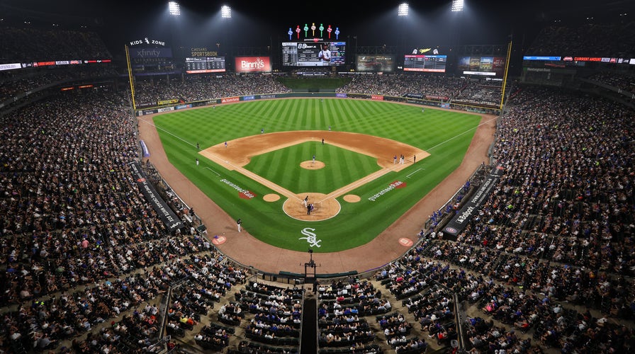 Get some Chicago White Sox gear for the Fourth of July