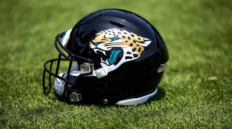 Kevin Maxen, Jaguars assistant strength coach, comes out as first
