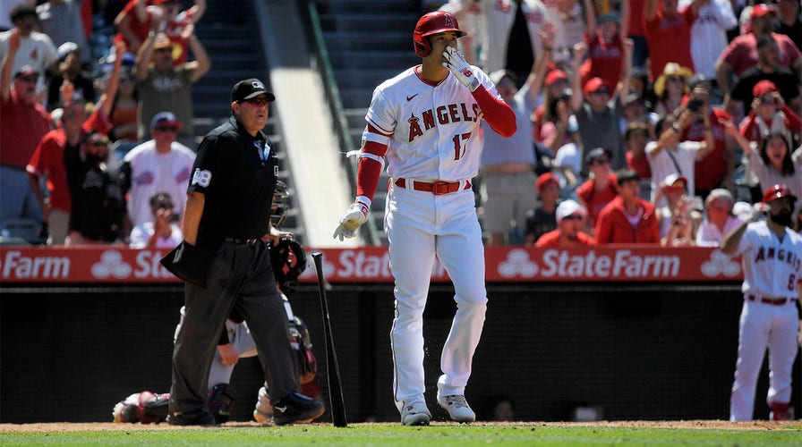 Mike Trout hits home run in seventh straight game