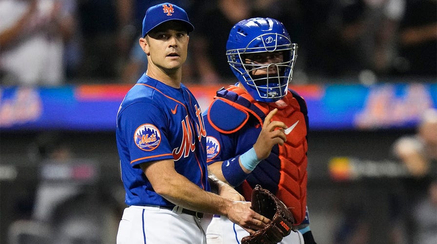 Mets trade David Robertson to Marlins amid disappointing season: 'I figured  I would be moved