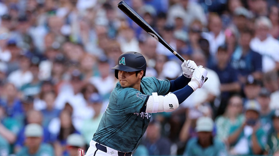 Shohei Ohtani hit with 'Come to Seattle' chants by Mariners fans at All-Star  Game