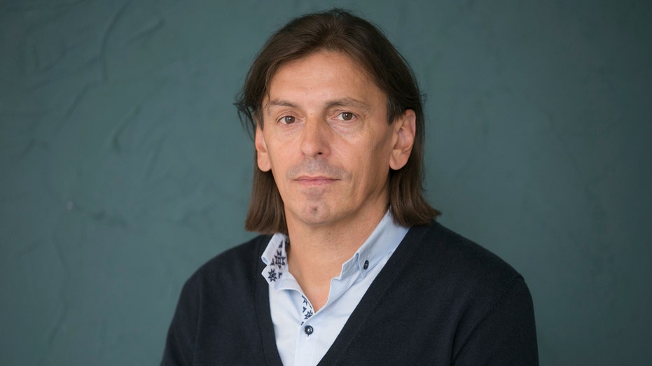 Belarus officials arrest prominent journalist in nation’s continued crackdown on dissent