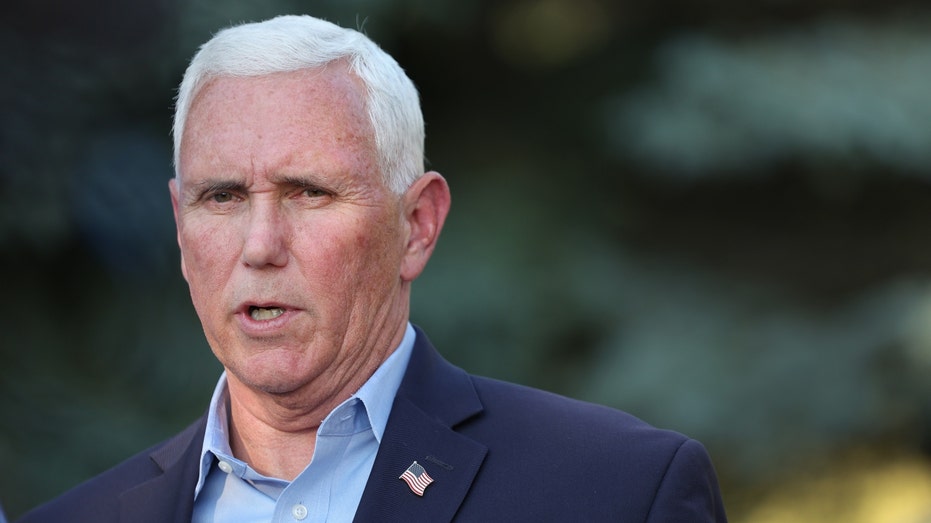 Mike Pence hits Ilhan Omar on Israel stance, Herzog visit: ‘Stand with me’