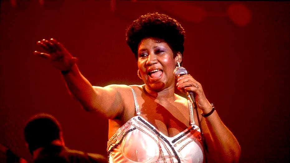 Aretha Franklin performing in 1992