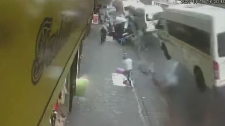 Video shows moment suspected gas explosion rocks major city during rush hour, killing 1