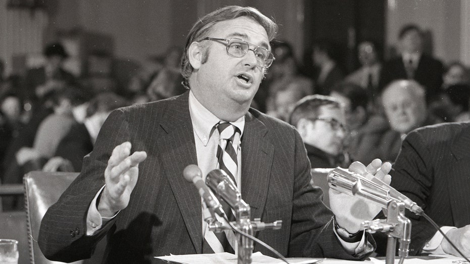 Late CT political titan Lowell Weicker remembered as maverick unbound by partisan politics