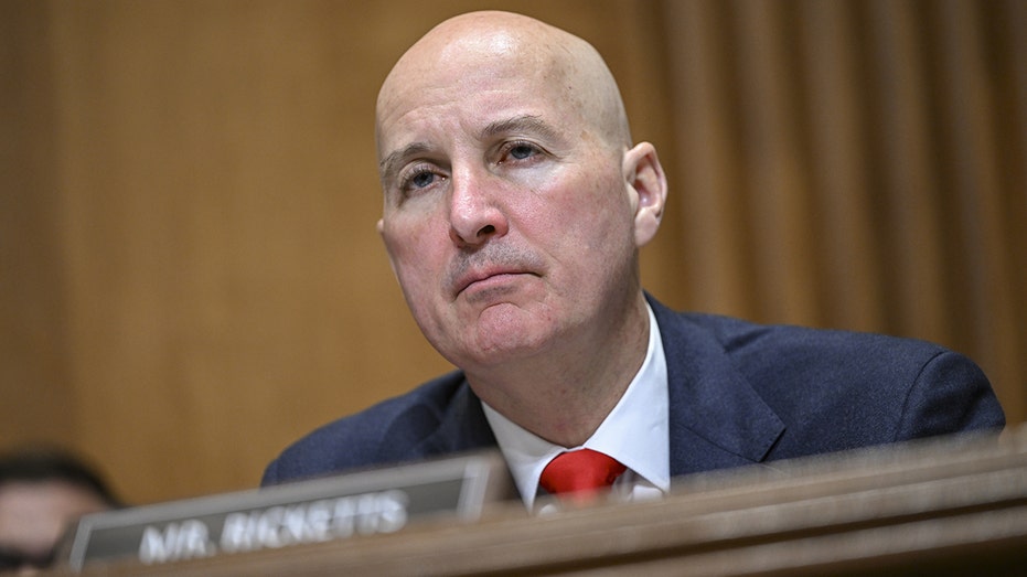 Nebraska GOP Sen. Pete Ricketts roasts Biden official for calling China ‘competitor’