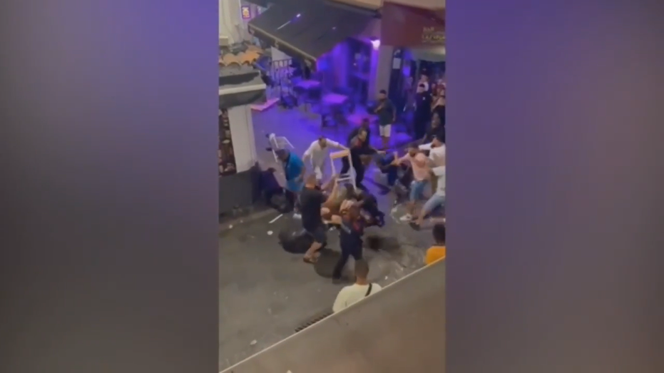 Massive brawl breaks out on popular Spanish tourist ‘sin street’