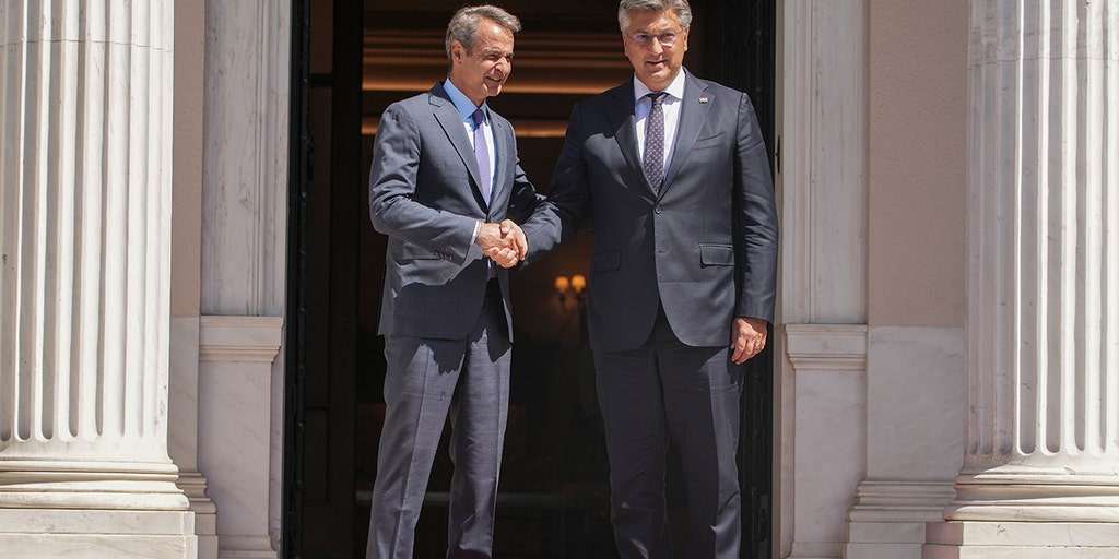 Balkan leaders attend Greek meeting with top UN officials: Zelenskyy rumored to be attending - Vimarsana News