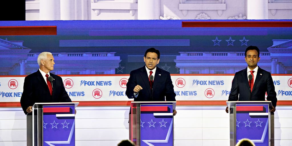 GOP candidates asked to raise hands if they'd support Trump as nominee even if convicted. Not everyone did - Vimarsana News
