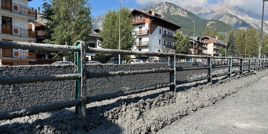 Italian mudslide covers roads of small town with debris, water - Vimarsana News